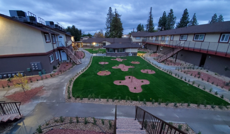 Commercial Apartment Buildings Lawn Services Fresno, Clovis, Madera, Reedley